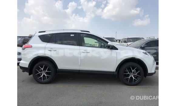 Buy Import Toyota 4Runner White Car in Import - Dubai in Batken Buy Import Toyota 4Runner White Car in Import - Dubai in Batken