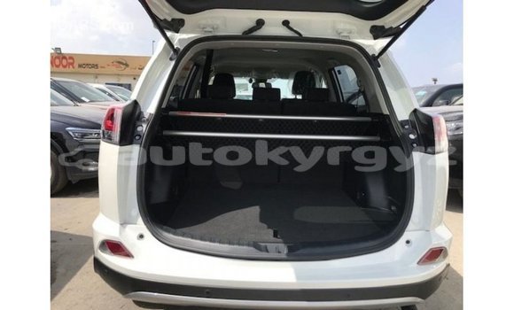 Buy Import Toyota 4Runner White Car in Import - Dubai in Batken Buy Import Toyota 4Runner White Car in Import - Dubai in Batken