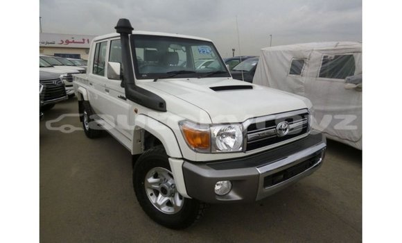 Buy Import Toyota Land Cruiser White Car in Import - Dubai in Batken Buy Import Toyota Land Cruiser White Car in Import - Dubai in Batken