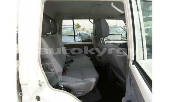 Buy Import Toyota Land Cruiser White Car in Import - Dubai in Batken Buy Import Toyota Land Cruiser White Car in Import - Dubai in Batken