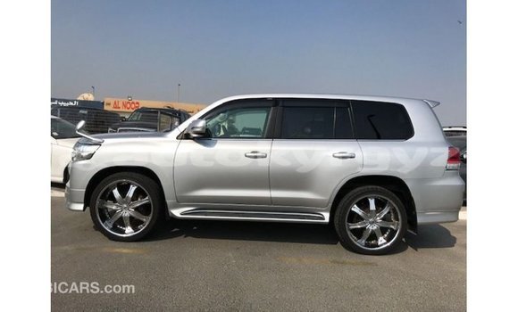 Buy Import Toyota Land Cruiser Other Car in Import - Dubai in Batken Buy Import Toyota Land Cruiser Other Car in Import - Dubai in Batken