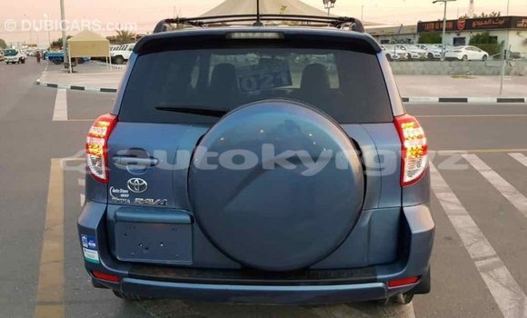 Buy Import Toyota RAV4 Blue Car in Import - Dubai in Batken Buy Import Toyota RAV4 Blue Car in Import - Dubai in Batken