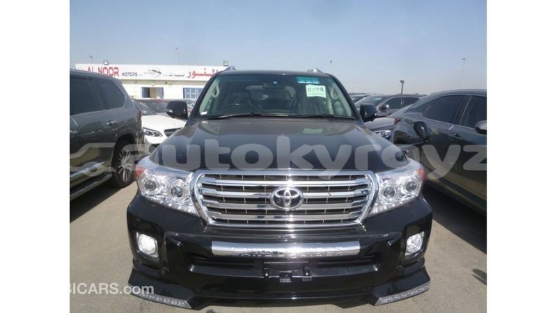 Big with watermark toyota land cruiser batken import dubai 3209