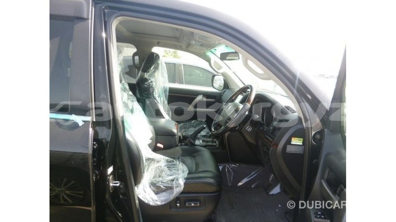 Big with watermark toyota land cruiser batken import dubai 3209