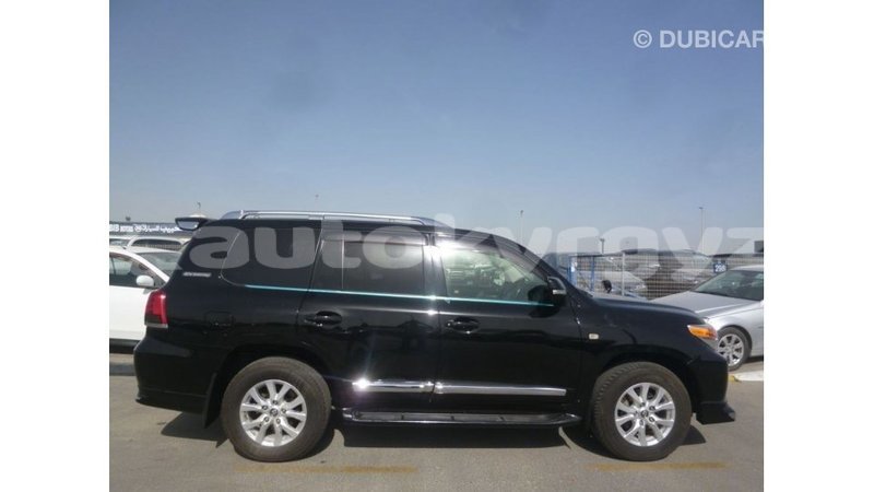 Big with watermark toyota land cruiser batken import dubai 3209
