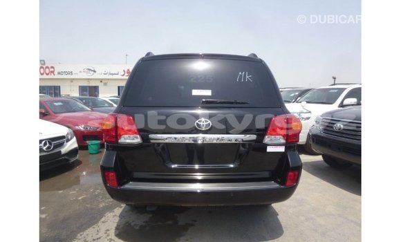 Buy Import Toyota Land Cruiser Black Car in Import - Dubai in Batken Buy Import Toyota Land Cruiser Black Car in Import - Dubai in Batken