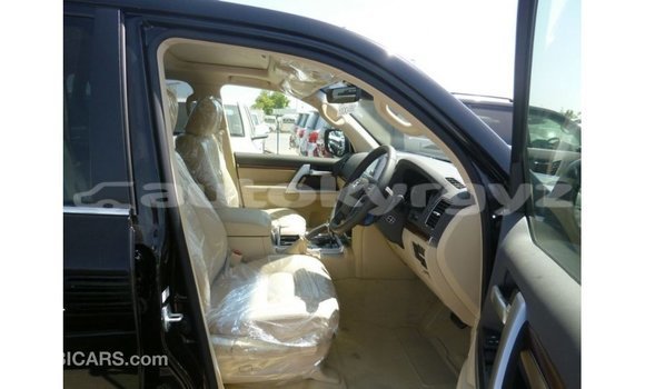Buy Import Toyota Land Cruiser Black Car in Import - Dubai in Batken Buy Import Toyota Land Cruiser Black Car in Import - Dubai in Batken