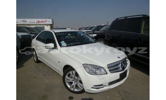 Buy Import Mercedes-Benz 200 White Car in Import - Dubai in Batken Buy Import Mercedes-Benz 200 White Car in Import - Dubai in Batken