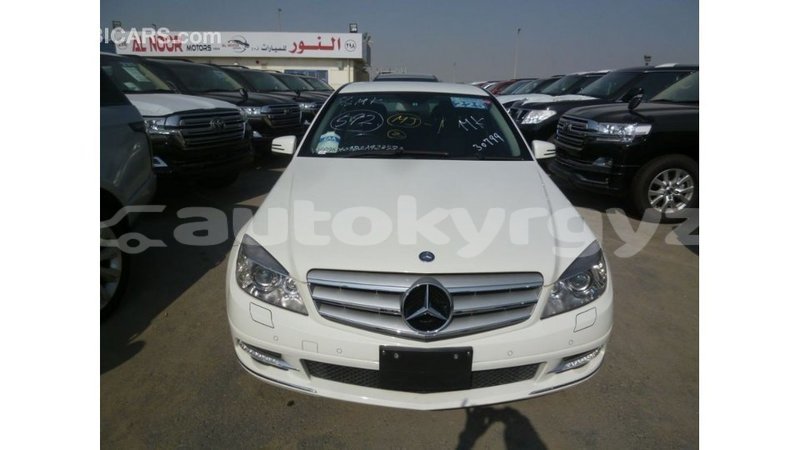 Big with watermark mercedes benz 200 batken import dubai 3217