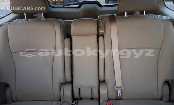 Buy Import Toyota Highlander Green Car in Import - Dubai in Batken Buy Import Toyota Highlander Green Car in Import - Dubai in Batken