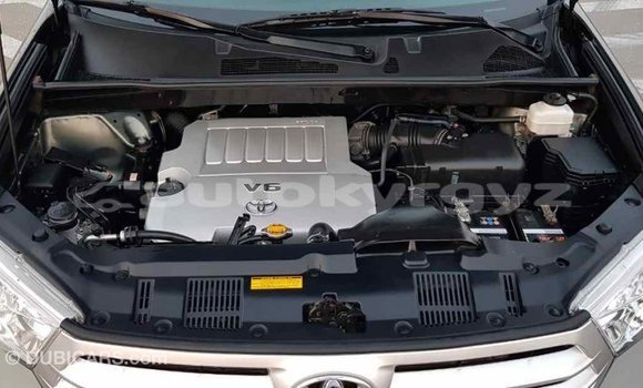Buy Import Toyota Highlander Green Car in Import - Dubai in Batken Buy Import Toyota Highlander Green Car in Import - Dubai in Batken
