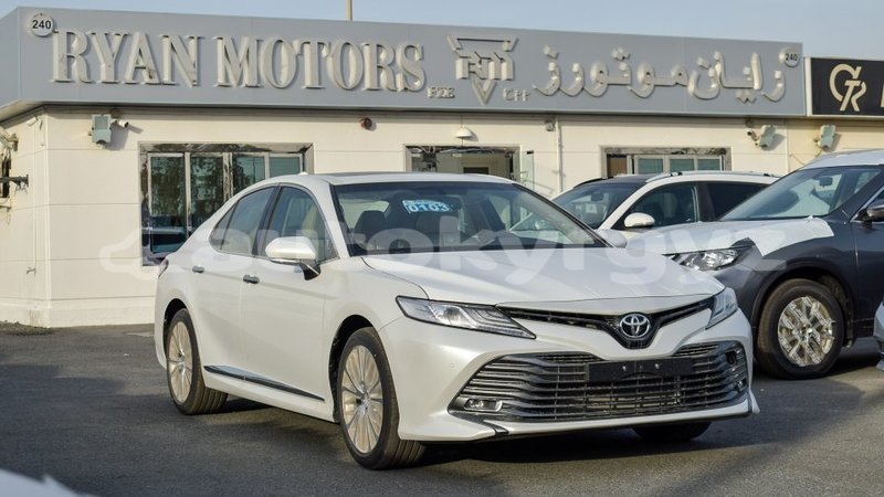 Big with watermark toyota camry batken import dubai 3238