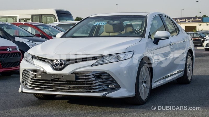 Big with watermark toyota camry batken import dubai 3238