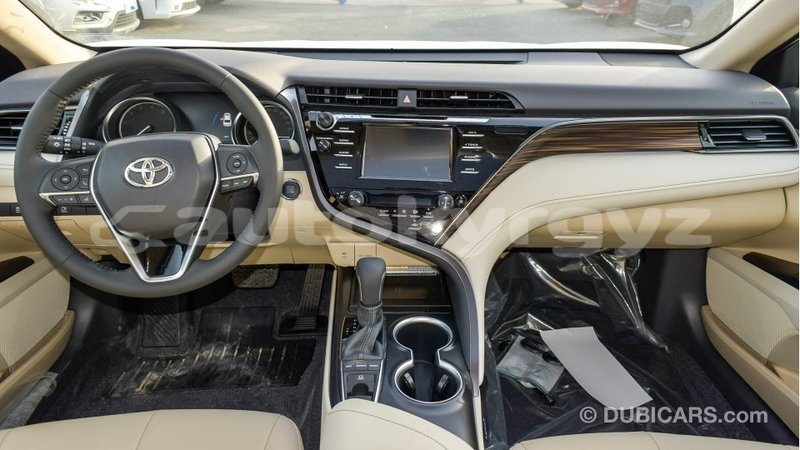 Big with watermark toyota camry batken import dubai 3238