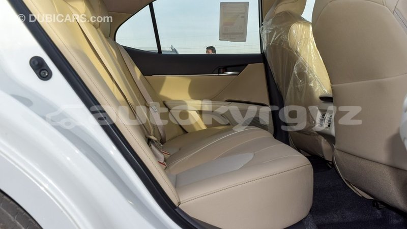 Big with watermark toyota camry batken import dubai 3238