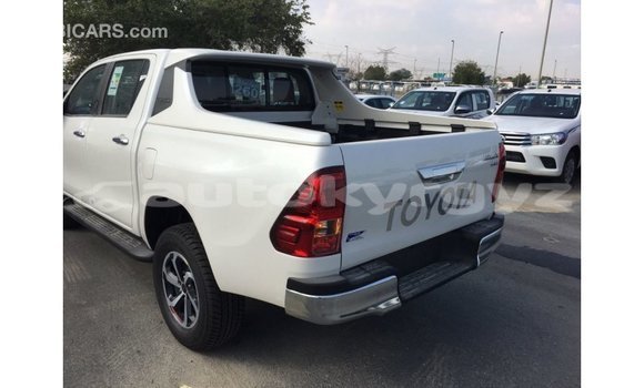 Buy Import Toyota Hilux White Car in Import - Dubai in Batken Buy Import Toyota Hilux White Car in Import - Dubai in Batken