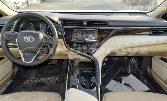 Buy Import Toyota Camry White Car in Import - Dubai in Batken Buy Import Toyota Camry White Car in Import - Dubai in Batken