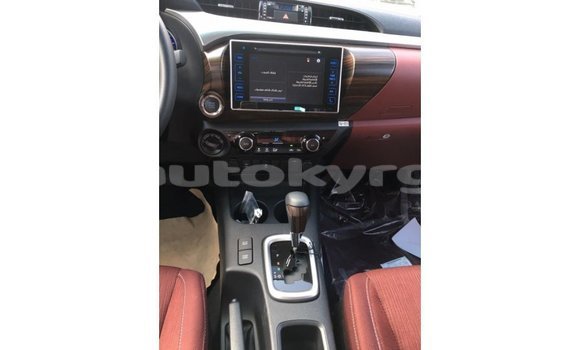 Buy Import Toyota Hilux White Car in Import - Dubai in Batken Buy Import Toyota Hilux White Car in Import - Dubai in Batken