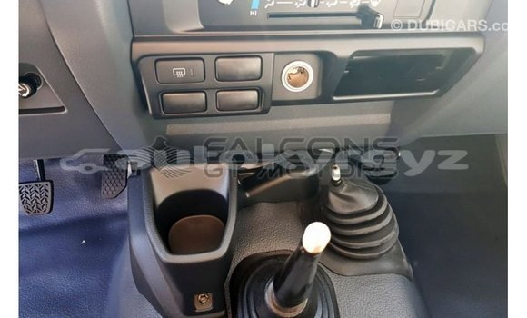 Buy Import Toyota Land Cruiser White Car in Import - Dubai in Batken Buy Import Toyota Land Cruiser White Car in Import - Dubai in Batken
