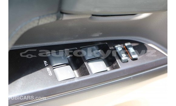 Buy Import Toyota Land Cruiser White Car in Import - Dubai in Batken Buy Import Toyota Land Cruiser White Car in Import - Dubai in Batken