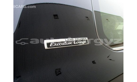 Buy Import Toyota Land Cruiser Black Car in Import - Dubai in Batken Buy Import Toyota Land Cruiser Black Car in Import - Dubai in Batken