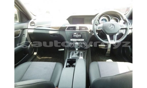Buy Import Mercedes-Benz 200 Black Car in Import - Dubai in Batken Buy Import Mercedes-Benz 200 Black Car in Import - Dubai in Batken
