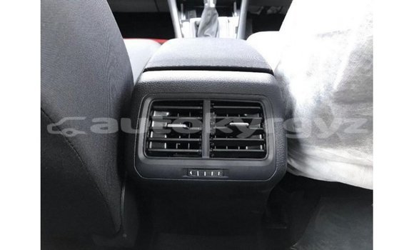 Buy Import Volkswagen Golf White Car in Import - Dubai in Batken Buy Import Volkswagen Golf White Car in Import - Dubai in Batken