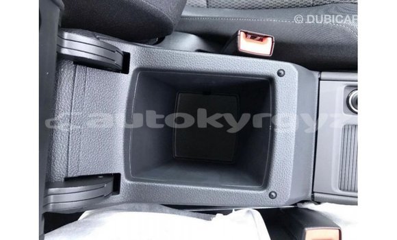 Buy Import Volkswagen Golf White Car in Import - Dubai in Batken Buy Import Volkswagen Golf White Car in Import - Dubai in Batken