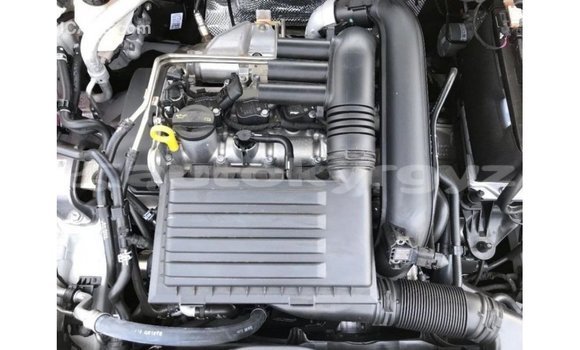 Buy Import Volkswagen Golf White Car in Import - Dubai in Batken Buy Import Volkswagen Golf White Car in Import - Dubai in Batken