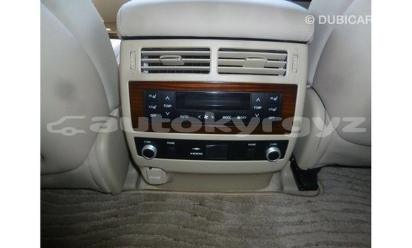 Buy Import Toyota Land Cruiser Black Car in Import - Dubai in Batken Buy Import Toyota Land Cruiser Black Car in Import - Dubai in Batken