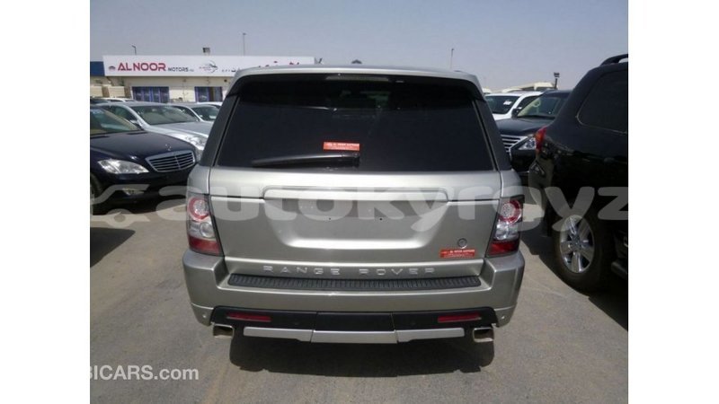 Big with watermark land rover range rover batken import dubai 3262