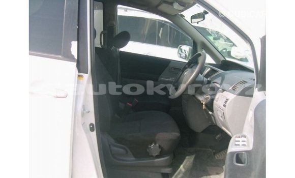 Buy Import Toyota Noah White Car in Import - Dubai in Batken Buy Import Toyota Noah White Car in Import - Dubai in Batken
