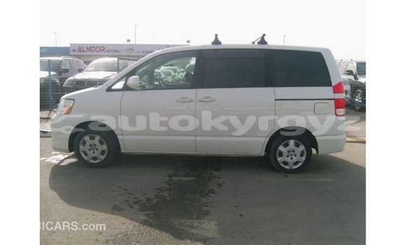 Buy Import Toyota Noah White Car in Import - Dubai in Batken Buy Import Toyota Noah White Car in Import - Dubai in Batken