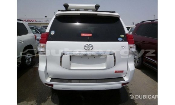 Buy Import Toyota Prado White Car in Import - Dubai in Batken Buy Import Toyota Prado White Car in Import - Dubai in Batken