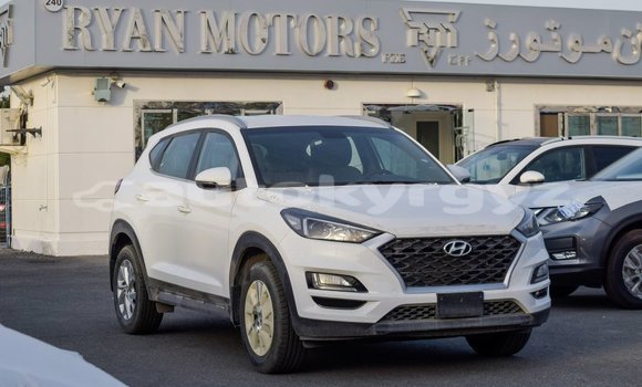 Buy Import Hyundai Tucson White Car in Import - Dubai in Batken Buy Import Hyundai Tucson White Car in Import - Dubai in Batken