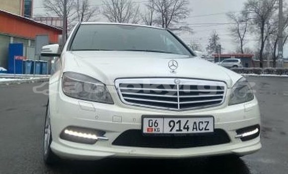 Buy Used Mercedes-Benz C-klasse White Car in Bishkek in Bishkek