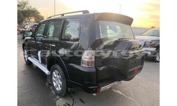 Buy Import Mitsubishi Pajero Black Car in Import - Dubai in Batken Buy Import Mitsubishi Pajero Black Car in Import - Dubai in Batken