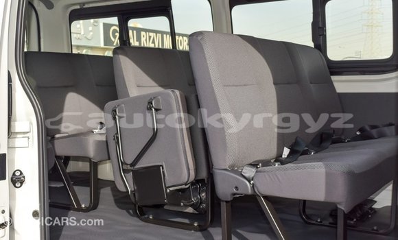 Buy Import Toyota Hiace White Car in Import - Dubai in Batken Buy Import Toyota Hiace White Car in Import - Dubai in Batken