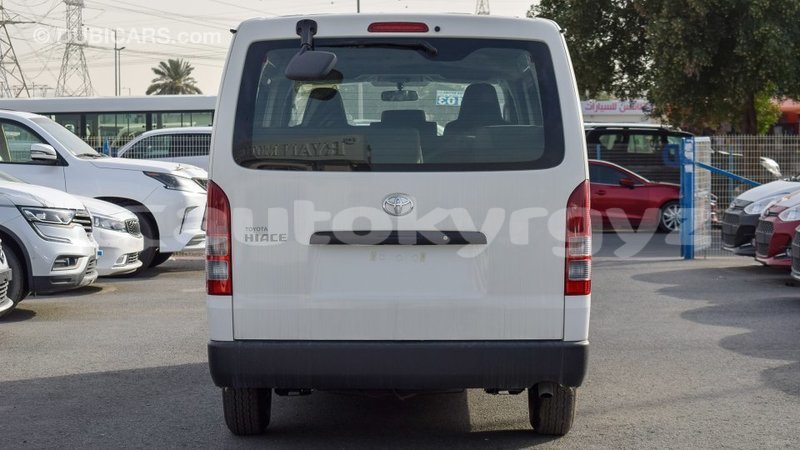 Big with watermark toyota hiace batken import dubai 3294
