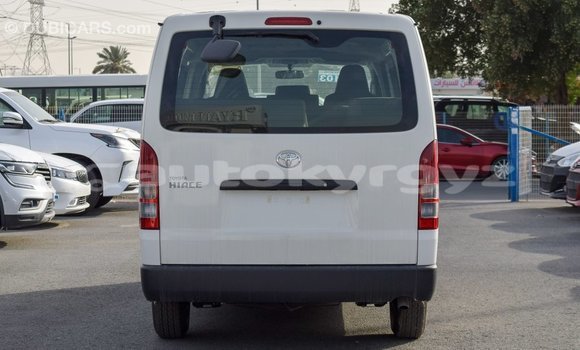 Buy Import Toyota Hiace White Car in Import - Dubai in Batken Buy Import Toyota Hiace White Car in Import - Dubai in Batken