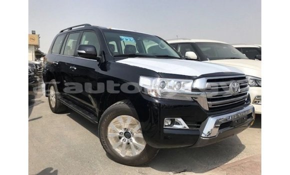 Buy Import Toyota Land Cruiser Black Car in Import - Dubai in Batken Buy Import Toyota Land Cruiser Black Car in Import - Dubai in Batken
