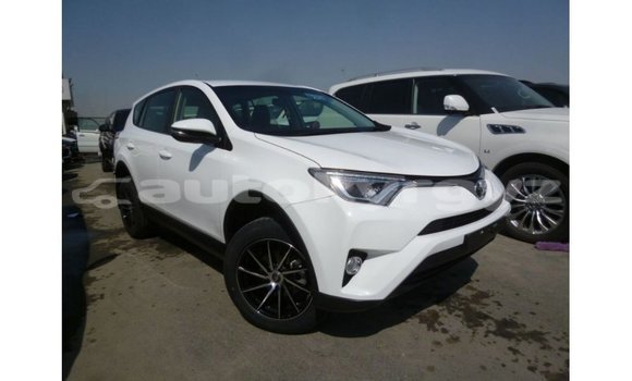 Buy Import Toyota 4Runner White Car in Import - Dubai in Batken Buy Import Toyota 4Runner White Car in Import - Dubai in Batken