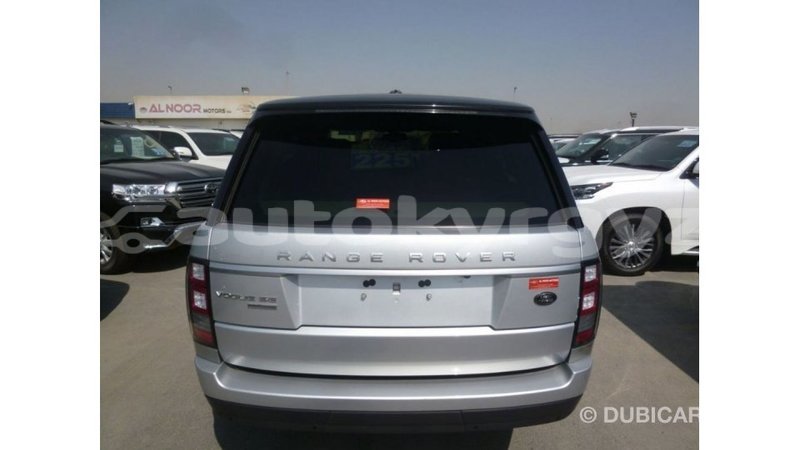 Big with watermark land rover range rover batken import dubai 3302