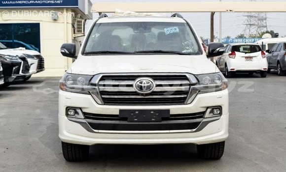 Buy Import Toyota Land Cruiser White Car in Import - Dubai in Batken Buy Import Toyota Land Cruiser White Car in Import - Dubai in Batken