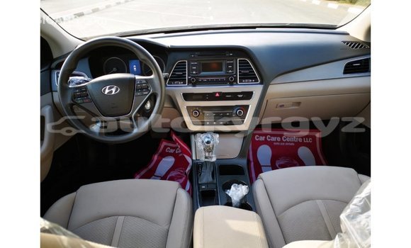 Buy Import Hyundai Sonata White Car in Import - Dubai in Batken Buy Import Hyundai Sonata White Car in Import - Dubai in Batken