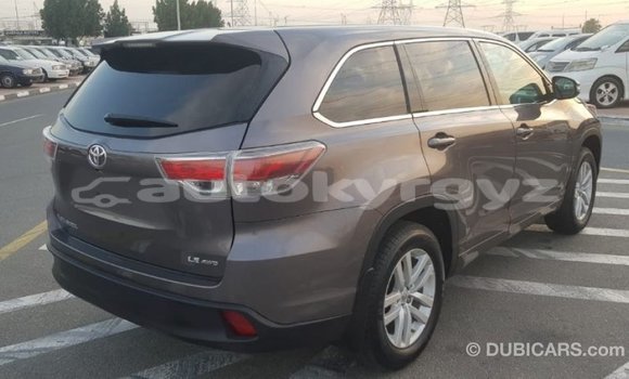 Buy Import Toyota Highlander Other Car in Import - Dubai in Batken Buy Import Toyota Highlander Other Car in Import - Dubai in Batken