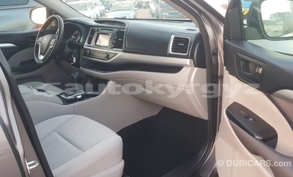 Buy Import Toyota Highlander Other Car in Import - Dubai in Batken Buy Import Toyota Highlander Other Car in Import - Dubai in Batken