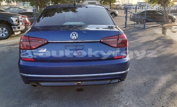 Buy Import Volkswagen Passat Blue Car in Import - Dubai in Batken Buy Import Volkswagen Passat Blue Car in Import - Dubai in Batken