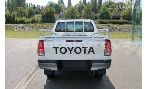 Buy Import Toyota Hilux White Car in Import - Dubai in Batken Buy Import Toyota Hilux White Car in Import - Dubai in Batken