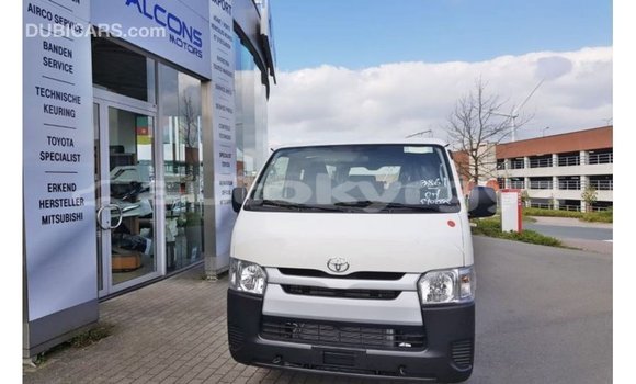 Buy Import Toyota Hiace White Car in Import - Dubai in Batken Buy Import Toyota Hiace White Car in Import - Dubai in Batken